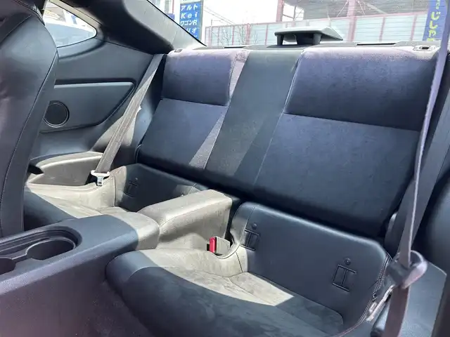 トヨタ ８６ GT リミテッド 和歌山県 2012(平24)年 10.7万km ダークグレーメタリック (株)IDOMが運営する【じしゃロン和歌山店】の自社ローン専用車両になります。こちらは現金またはオートローンご利用時の価格です。自社ローンご希望の方は別途その旨お申付け下さい/純正７インチナビ/ワンセグTV/BT/CD/バックカメラ　/ＥＴＣ　/ハーフレザーシート/前席シートヒーター　/社外１８インチアルミホイール　/スマートキー　/スペアキー　/プッシュスタート/横滑り防止装置　/オートライト　/パドルシフト　/フロアマット　/ＥＴＣ/社外１８インチアルミ/TRC