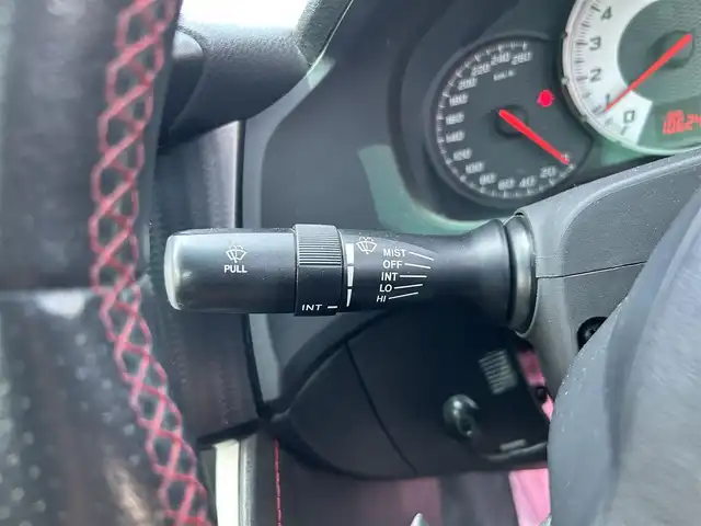 トヨタ ８６ GT リミテッド 和歌山県 2012(平24)年 10.7万km ダークグレーメタリック (株)IDOMが運営する【じしゃロン和歌山店】の自社ローン専用車両になります。こちらは現金またはオートローンご利用時の価格です。自社ローンご希望の方は別途その旨お申付け下さい/純正７インチナビ/ワンセグTV/BT/CD/バックカメラ　/ＥＴＣ　/ハーフレザーシート/前席シートヒーター　/社外１８インチアルミホイール　/スマートキー　/スペアキー　/プッシュスタート/横滑り防止装置　/オートライト　/パドルシフト　/フロアマット　/ＥＴＣ/社外１８インチアルミ/TRC