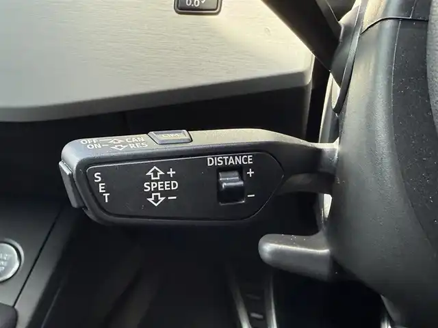 アウディ Ａ５ SB 45TFSIクワトロ スポーツ 静岡県 2020(令2)年 4.4万km グレイシアホワイトメタリック Sラインパッケージ/ハーフレザーシート/マトリクLEDヘッドライト/バーチャルコックピット/BSM/電動リアゲート/MMI/(CD/DVD/Bluetooth/フルセグ)/衝突被害軽減システム/360°カメラ/アダプティブクルーズコントロール/レーンキープアシスト/パーキングアシスト/メモリー付パワーシート/シートヒーター /アドバンストキー/ドライブレコーダー/ETC2.0/純正フロアマット/純正18インチアルミホイール/取扱説明書/スペアキー
