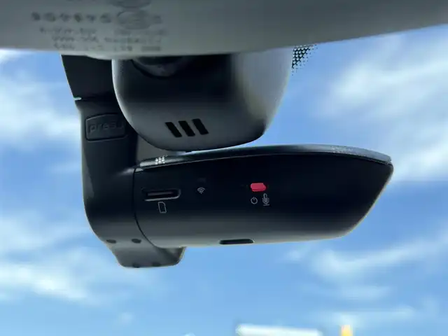 アウディ Ａ５ SB 45TFSIクワトロ スポーツ 静岡県 2020(令2)年 4.4万km グレイシアホワイトメタリック Sラインパッケージ/ハーフレザーシート/マトリクLEDヘッドライト/バーチャルコックピット/BSM/電動リアゲート/MMI/(CD/DVD/Bluetooth/フルセグ)/衝突被害軽減システム/360°カメラ/アダプティブクルーズコントロール/レーンキープアシスト/パーキングアシスト/メモリー付パワーシート/シートヒーター /アドバンストキー/ドライブレコーダー/ETC2.0/純正フロアマット/純正18インチアルミホイール/取扱説明書/スペアキー