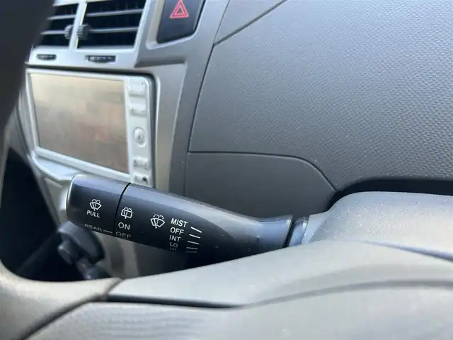 トヨタ ヴィッツ F リミテッドⅡ 愛知県 2011(平23)年 9.7万km ホワイトパールクリスタルシャイン 純正SDナビ(FM/AM/CD/DVD/AUX/ワンセグ)/バックカメラ/特別仕様車/ドライブレコーダー/電動格納ミラー/純正フロアマット/プッシュスタート/スマートキー/ABS/取扱説明書・保証書