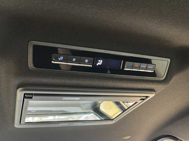 トヨタ ノア S－Z 道央・札幌 2023(令5)年 1.1万km ホワイトパールクリスタルシャイン ・ワンオーナー/・4WD/・寒冷地仕様/・純正ナビ/フルセグTV/DVD/CD/BT/・Miracast/・バックカメラ/・リヤフリップダウンモニター/・両側パワースライドドア/・ドライブレコーダー/・プリクラッシュセーフティ/・レーダークルーズコントロール/・レーンディパーチャーアラート/・ブラインドスポットモニター/・プロアクティブドライビングアシスト/・クリアランスソナー/・リヤクロストラフィックアラート/・パーキングサポートブレーキ/・安心降車アシスト/・ロードサインアシスト/・オートマチックハイビーム/・ワイパーデアイサー/・ビルトインETC/・ハーフレザーシート/・前席シートヒーター/・LEDヘッドライト/・LEDフォグ/・横滑り防止/・プッシュスタート/・スマートキー/・ドアバイザー/・夏タイヤ社外16インチAW積込