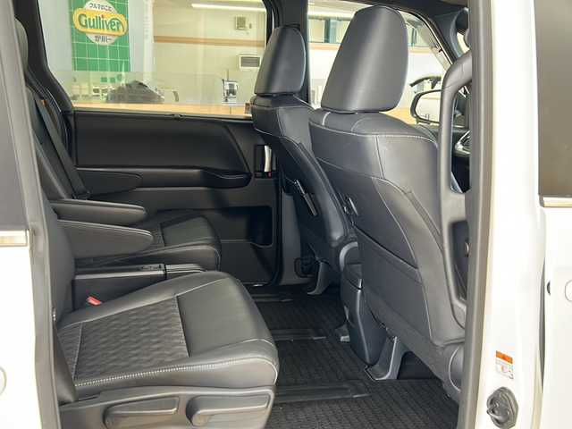 トヨタ ノア S－Z 道央・札幌 2023(令5)年 1.1万km ホワイトパールクリスタルシャイン ・ワンオーナー/・4WD/・寒冷地仕様/・純正ナビ/フルセグTV/DVD/CD/BT/・Miracast/・バックカメラ/・リヤフリップダウンモニター/・両側パワースライドドア/・ドライブレコーダー/・プリクラッシュセーフティ/・レーダークルーズコントロール/・レーンディパーチャーアラート/・ブラインドスポットモニター/・プロアクティブドライビングアシスト/・クリアランスソナー/・リヤクロストラフィックアラート/・パーキングサポートブレーキ/・安心降車アシスト/・ロードサインアシスト/・オートマチックハイビーム/・ワイパーデアイサー/・ビルトインETC/・ハーフレザーシート/・前席シートヒーター/・LEDヘッドライト/・LEDフォグ/・横滑り防止/・プッシュスタート/・スマートキー/・ドアバイザー/・夏タイヤ社外16インチAW積込