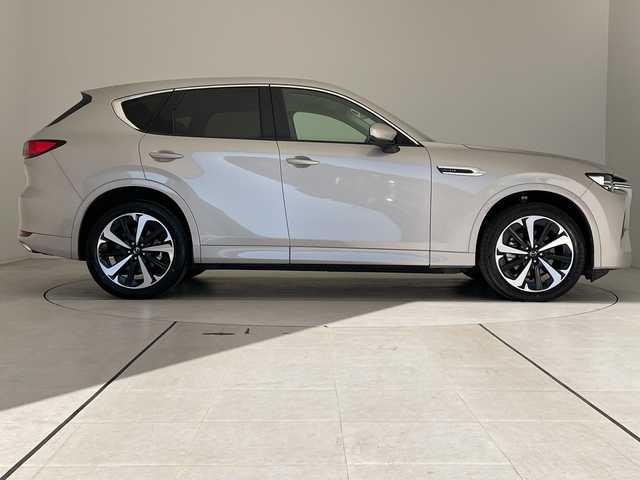 マツダ ＣＸ－６０ XD HV エクスクルーシブモダン 愛知県 2023(令5)年 1.8万km プラチナクォーツメタリック アクティブセンス　/ＢＯＳＥサウンド　/純正１２．３インチＤＡナビ　/全方位カメラ　/白革/レーダークルコン　/シートヒーター　/エアシート　/電動リヤゲート　/パワーシート　/ＨＵＤ　/コーナーセンサー　/４ＷＤ　/純正ＡＷ　/ＢＳＭ/LEDヘッド　/ステアリングヒーター　/オートマチックハイビーム/前後ドラレコ/ステアリングスイッチ　/スマートキー/プッシュスタート