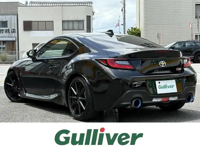 トヨタ ＧＲ８６ RZ 三重県 2022(令4)年 0.8万km クリスタルブラックシリカ SRADレーシングマフラー/ＨＫＳハイパーマックス車高調/トヨタ純正9インチナビ/　・フルセグＴＶ/　・Bluetooth/　・ＤＶＤ再生　　/　・録音/バックカメラ/クルーズコントロール/スマートキーｘ２/プッシュスタート/Ｄ・Ｎ席シートヒーター/ステアリングスイッチ/ドライブレコーダー（前後）/電動格納ミラー/ETC/純正フロアマット/横滑り防止機能
