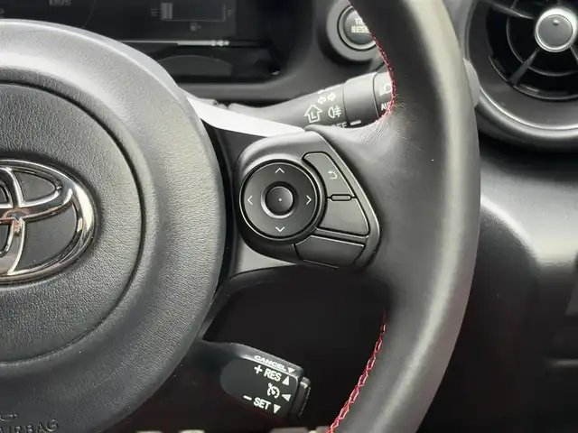 トヨタ ＧＲ８６ RZ 三重県 2022(令4)年 0.8万km クリスタルブラックシリカ SRADレーシングマフラー/ＨＫＳハイパーマックス車高調/トヨタ純正9インチナビ/　・フルセグＴＶ/　・Bluetooth/　・ＤＶＤ再生　　/　・録音/バックカメラ/クルーズコントロール/スマートキーｘ２/プッシュスタート/Ｄ・Ｎ席シートヒーター/ステアリングスイッチ/ドライブレコーダー（前後）/電動格納ミラー/ETC/純正フロアマット/横滑り防止機能