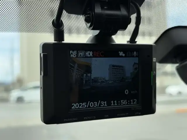 トヨタ ＧＲ８６ RZ 三重県 2022(令4)年 0.8万km クリスタルブラックシリカ SRADレーシングマフラー/ＨＫＳハイパーマックス車高調/トヨタ純正9インチナビ/　・フルセグＴＶ/　・Bluetooth/　・ＤＶＤ再生　　/　・録音/バックカメラ/クルーズコントロール/スマートキーｘ２/プッシュスタート/Ｄ・Ｎ席シートヒーター/ステアリングスイッチ/ドライブレコーダー（前後）/電動格納ミラー/ETC/純正フロアマット/横滑り防止機能