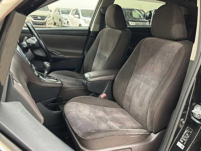 トヨタ マークＸ ジオ 240G 道央・札幌 2008(平20)年 18.7万km ブラックマイカ /自動式センターデフロック//社外ナビ//パワーシート(D/N)//ワンセグテレビ//4WD//オートエアコン//MTモード付AT//寒冷地仕様//DVD再生機能//CD//ETC//ABS//コーナーセンサー//横滑り防止装置//ダブルエアバック//カーテンエアバッグ//純正フロアマット//純正バイザー//パワーステアリング//パワーウィンドウ//オートエアコン//スマートキー//エンジンスタートボタン//3列シート