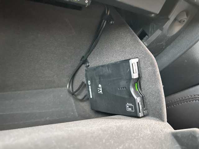 マツダ ＣＸ－８ XD Lパッケージ 岐阜県 2022(令4)年 4.8万km プラチナクォーツメタリック 登録時走行距離：47868km/ワンオーナー/禁煙車/純正ナビ/全方位カメラ/フルセグテレビ・CD・Bluetooth/レーダークルーズコントロール/レーンキープアシスト/ETC/レザーシート/パワーシート/シートヒーター/エアシート/ステアリングヒーター/オートホールド/ドアバイザー/プッシュスタート/スマートキー/純正19インチアルミホイール/保証書/取扱説明書