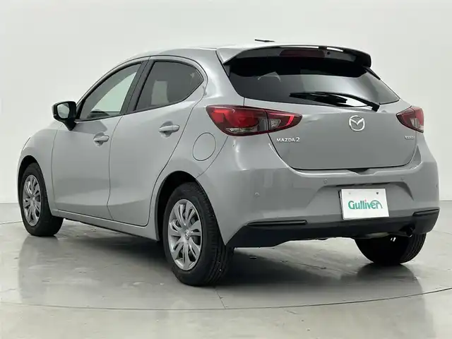 マツダ マツダ２ 15C 熊本県 2025(令7)年 0.8万km グレー 禁煙車　/ワンオーナー　/純正ナビ（ＢＴ・ＳＤ・ＵＳＢ）/純正前後ドライブレコーダー　/ＥＴＣ　/前後クリアランスソナー　/衝突軽減ブレーキ　/レーンキープアシスト　/横滑り防止　/ブラインドスポットモニター/オートライト/LEDヘッドライト/スマートキー/プッシュスタート/保証書/取扱説明書
