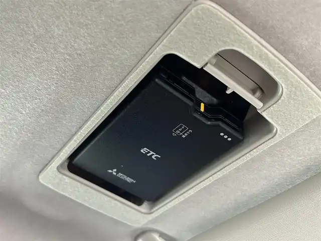 マツダ マツダ２ 15C 熊本県 2025(令7)年 0.8万km グレー 禁煙車　/ワンオーナー　/純正ナビ（ＢＴ・ＳＤ・ＵＳＢ）/純正前後ドライブレコーダー　/ＥＴＣ　/前後クリアランスソナー　/衝突軽減ブレーキ　/レーンキープアシスト　/横滑り防止　/ブラインドスポットモニター/オートライト/LEDヘッドライト/スマートキー/プッシュスタート/保証書/取扱説明書