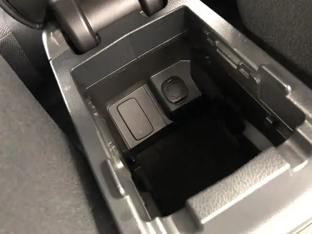 スバル レヴォーグ 1．6GT－S アイサイト 愛知県 2016(平28)年 3.9万km クリスタルブラックシリカ サンルーフ　/純正OPグリル　/純正ナビ　/バックカメラ　/サイドカメラ　/オートクルーズ　/BSM　/パドルシフト　/パワーシート/前後ドラレコ　/ETC2.0　/アルミホイール　/フロアマット　/LEDオートライト　