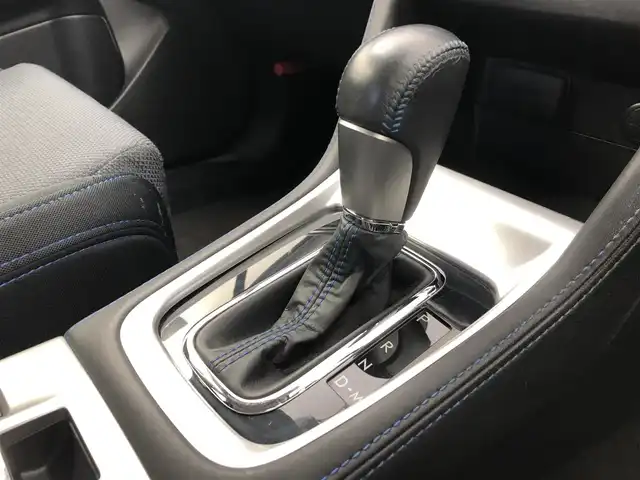 スバル レヴォーグ 1．6GT－S アイサイト 愛知県 2016(平28)年 3.9万km クリスタルブラックシリカ サンルーフ　/純正OPグリル　/純正ナビ　/バックカメラ　/サイドカメラ　/オートクルーズ　/BSM　/パドルシフト　/パワーシート/前後ドラレコ　/ETC2.0　/アルミホイール　/フロアマット　/LEDオートライト　