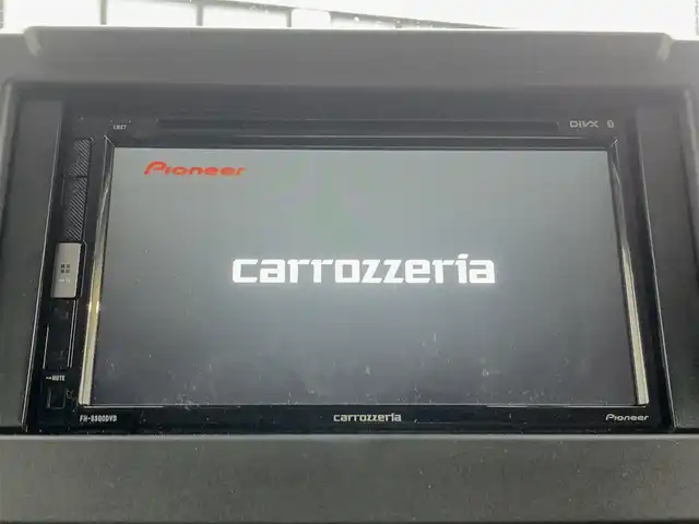 スズキ ジムニー XC 大阪府 2024(令6)年 0.6万km シフォンアイボリーM carrozzeriaディスプレイオーディオ デジタルインナーミラー クルーズコントロール ETC スペアタイヤ プッシュスタート LEDヘッドライト ドライブレコーダー 禁煙車 Bluetooth