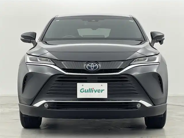 トヨタ ハリアー ハイブリッド G レザーパッケージ 群馬県 2021(令3)年 2.6万km プレシャスブラックパール 純正8インチナビ付ディスプレイオーディオ/・AM/FM/BT/Miracast/ビルトインETC/バックカメラ/トヨタセーフティセンス/プリクラッシュセーフティ/レーントレーシングアシスト/レーダークルーズコントロール（全車速追従機能付）/アダプティブハイビームシステム/ロードサインアシスト/BSM/デジタルインナーミラー録画機能付/黒レザーシート/シートヒーター/ベンチレーション/パワーバックドア/ステアリングヒーター/パワーシート/スマートキー/プッシュスタート