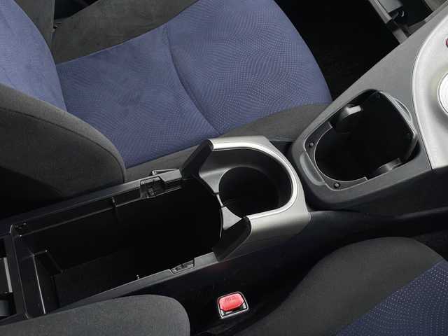 トヨタ プリウス S 山口県 2015(平27)年 9万km レッドマイカメタリック ワンオーナー/純正8インチSDナビ　【NSZA-X64T】/Bluetooth接続/DVD再生機能有/フルセグTV/バックカメラ/ETC/純正フロアマット/ステアリングスイッチ/スマートキー/スペアキー/プッシュスタート/LEDライト/社外17インチアルミホイール/社外エアサスペンション　【TEIN】/盗難防止装置