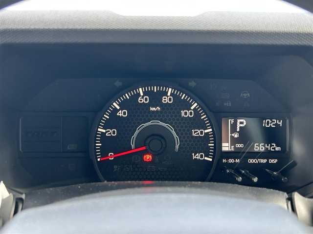 ダイハツ タフト X 島根県 2023(令5)年 0.7万km クロムグレーメタリック 登録時走行距離6625km/ワンオーナー/純正ディスプレイオーディオ/フルセグテレビ/ApplecarPlay/Bluetooth/USB/HDMI/バックカメラ/ガラスルーフ/衝突軽減ブレーキ/横滑り防止/コーナーセンサー/プッシュスタート/LEDヘッドライト/スマートキー/ヘッドライトレベライザー/ドライブレコーダー/ETC/スタッドレスタイヤ積み込み