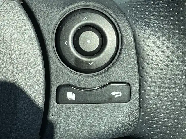 レクサス ＩＳ 250 Fスポーツ 和歌山県 2013(平25)年 7.4万km プラチナムシルバーメタリック 純正7インチナビ/バックカメラ/フルセグTV/横滑り防止/前後コーナーセンサー/前後ドラレコ/ビルトインETC/レザーシート/シートヒーター/パドルシフト/LEDヘッドライト/フォグランプ/純正１８インチアルミ/純正フロアマット