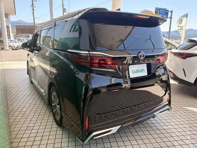 トヨタ アルファードハイブリット Z 京都府 2025(令7)年 1.5万km ブラック ワンオーナー/モデリスタエアロ/14インチディスプレイオーディオプラス/　地デジ、AMFMラジオ/USB/HDMI/ETC2.0/ユニバーサルステップ/セーフティセンス/ブライングスポットモニター/床下透過表示機能付パノラミックビューモニター/3眼ヘッドライトランプ/予約機能付きパワースライドドア/デジタルインナーミラー/ドライブレコーダー（前後方）/置くだけ充電/保証書/取扱説明書/スペアキー