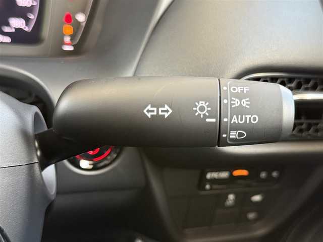 ホンダ ＺＲ－Ｖ ハイブリッド e:HEV Z 滋賀県 2023(令5)年 1.9万km スーパープラチナグレーメタリック ワンオーナー/純正メーカーナビ/　【AM・FM/Bluetooth/フルセグTV】/バックカメラ　【全方位】/レザーシート/運転席・助手席パワーシート/運転席・助手席シートヒーター/クルーズコントロール/ヒルディセントコントロール/ブレーキホールド/横滑り防止システム/レーントレーシングアシスト/ブラインドスポットモニター/コーナーセンサー/パワーバックドア/衝突軽減防止システム/置くだけ充電/前後ドライブレコーダー/ETC2.0