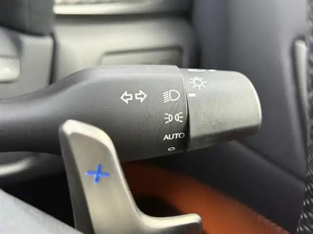 レクサス ＧＳ Ｆ 愛知県 2017(平29)年 8.3万km ダークグレーマイカ 純正SDナビ/（Bluetooth/フルセグTV/USB入力/CD/Blu-ray/DVD/AM/FM）/バックカメラ/レクサスセーフティ/レザーシート/パワーシート/シートクーラー/シートヒーター/ステアリングヒーター/メモリシート/電動シェード/ドライブレコーダー/ETC2.0/純正フロアマット/ドアバイザー/パドルシフト/オートライト/ステアリングリモコン/防眩ミラー/電動格納ミラー/サンシェード