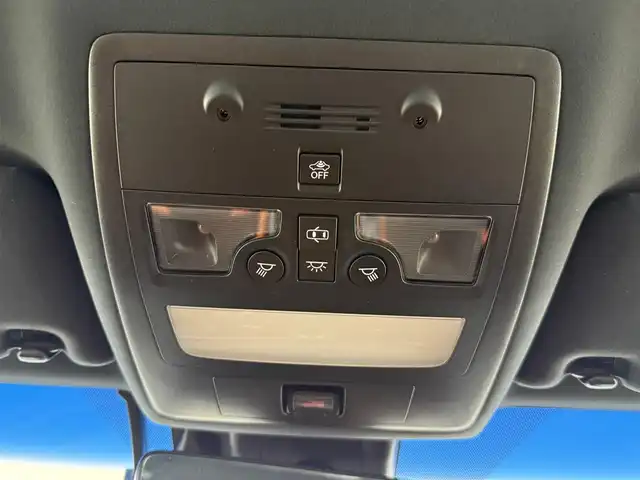 レクサス ＧＳ Ｆ 愛知県 2017(平29)年 8.3万km ダークグレーマイカ 純正SDナビ/（Bluetooth/フルセグTV/USB入力/CD/Blu-ray/DVD/AM/FM）/バックカメラ/レクサスセーフティ/レザーシート/パワーシート/シートクーラー/シートヒーター/ステアリングヒーター/メモリシート/電動シェード/ドライブレコーダー/ETC2.0/純正フロアマット/ドアバイザー/パドルシフト/オートライト/ステアリングリモコン/防眩ミラー/電動格納ミラー/サンシェード