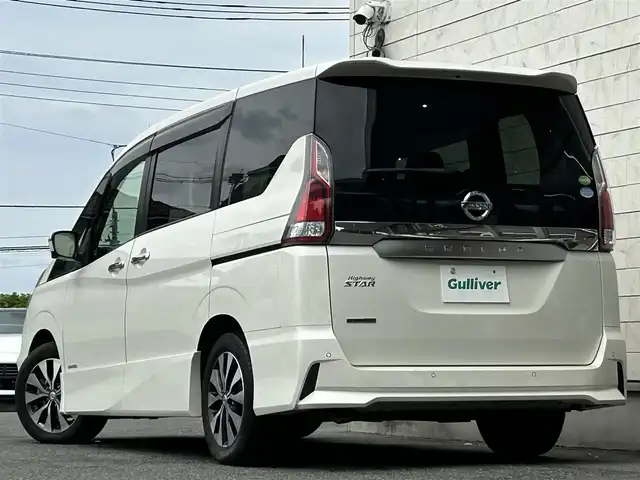 日産 セレナ ハイウェイスターVセレクションⅡ 大分県 2019(平31)年 5.1万km ブリリアントホワイトパール ・外部検査済み/・車検Ｒ８年６月まで/・純正９インチメーカーオプション/・ＣＤ/DVD/Bluetooth/・フルセグTV/・アラウンドビューモニター/・両側電動スライドドア/・レーダーブレーキ/・クルーズコントロール/・ＬＥＤヘッドライト/・スリップコントロール/・アイドリングストップ/・ドライブレコーダー/・ＥＴＣ/・スマートキー/・プッシュスタート/・フロアマット/・ドアバイザー/・新車保証書/・取扱説明書