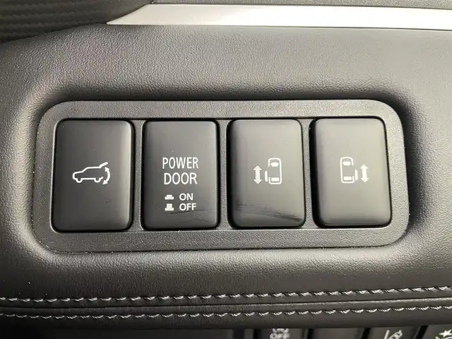 三菱 デリカＤ：５ G パワーパッケージ 宮城県 2019(平31)年 4.5万km ウォームホワイトパール パートタイム4WD/純正10型ナビ/CD/DVD/BT/SD/フルセグTV/e‐Assist/ルーフキャリア/マルチアラウンドモニター/ブラインドスポットモニター/レーダークルーズコントロール/両側パワースライドドア/パワーバックドア/アイドリングストップ/パドルシフト/シートヒーター/パワーシート/ステアリングリモコン/プッシュスタート/オートライト/LEDヘッドライト/フォグライト/ドアバイザー/フロアマット/ETC