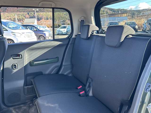 スズキ ハスラー Jスタイル 山梨県 2015(平27)年 3.9万km クールカーキパールメタリック/ホワイト2トーンルーフ 社外ナビ　/前席シートヒーター　/純正フロアマット　/前方ドライブレコーダー　/純正アルミホイール　/ＥＴＣ　/バックカメラ　/ベンチシート　/横滑り防止機能　/衝突軽減システム