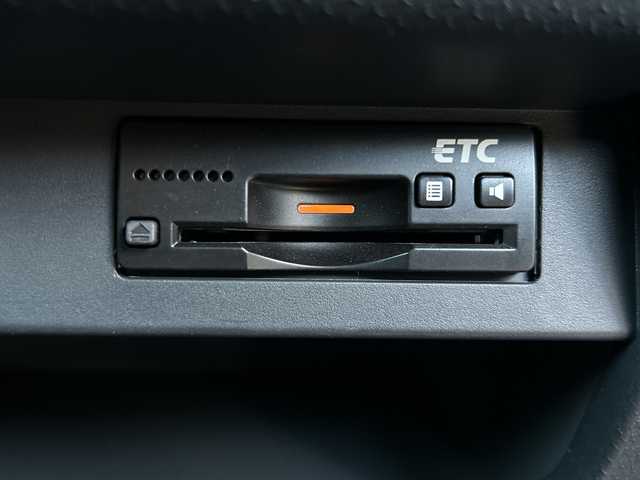 スズキ ハスラー Jスタイル 山梨県 2015(平27)年 3.9万km クールカーキパールメタリック/ホワイト2トーンルーフ 社外ナビ　/前席シートヒーター　/純正フロアマット　/前方ドライブレコーダー　/純正アルミホイール　/ＥＴＣ　/バックカメラ　/ベンチシート　/横滑り防止機能　/衝突軽減システム