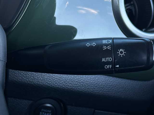 スズキ ハスラー Jスタイル 山梨県 2015(平27)年 3.9万km クールカーキパールメタリック/ホワイト2トーンルーフ 社外ナビ　/前席シートヒーター　/純正フロアマット　/前方ドライブレコーダー　/純正アルミホイール　/ＥＴＣ　/バックカメラ　/ベンチシート　/横滑り防止機能　/衝突軽減システム