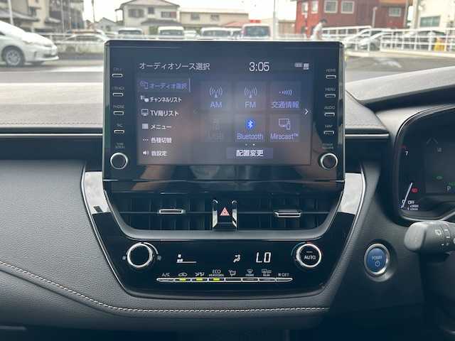 トヨタ カローラツーリング ハイブリッド ダブルバイビー 茨城県 2021(令3)年 5.9万km ブラックマイカ 純正ナビゲーション/Bluetooth/フルセグTV/バックカメラ/トヨタセーフティセンス/・プリクラッシュセーフティ/・レーントレーシングアシスト/・レーンディパーチャーアラート/・レーダークルーズコントロール/・オートマチックハイビーム/スマートキー×２/ビルトインETC/ハーフレザーシート/前席シートヒーター/純正17インチAW/オートライト/LEDヘッドライト/保証書、取扱説明書