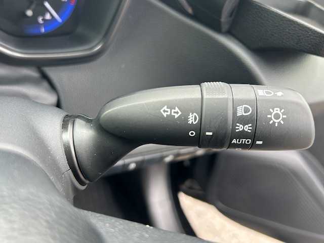 トヨタ カローラツーリング ハイブリッド ダブルバイビー 茨城県 2021(令3)年 5.9万km ブラックマイカ 純正ナビゲーション/Bluetooth/フルセグTV/バックカメラ/トヨタセーフティセンス/・プリクラッシュセーフティ/・レーントレーシングアシスト/・レーンディパーチャーアラート/・レーダークルーズコントロール/・オートマチックハイビーム/スマートキー×２/ビルトインETC/ハーフレザーシート/前席シートヒーター/純正17インチAW/オートライト/LEDヘッドライト/保証書、取扱説明書
