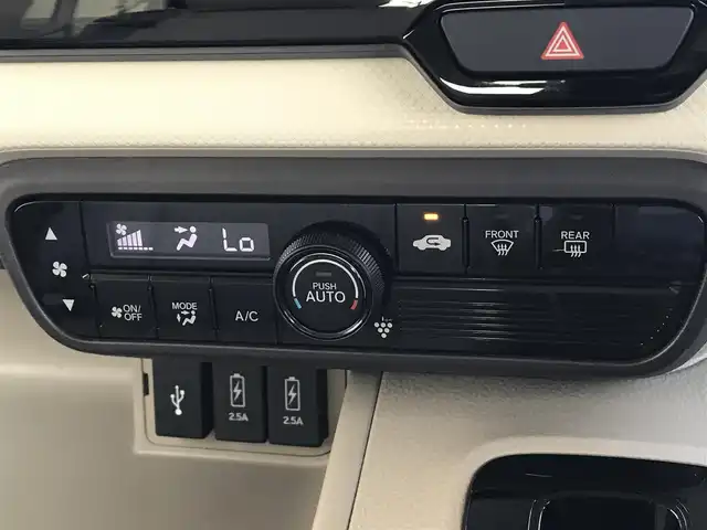 ホンダ Ｎ ＢＯＸ G EX ホンダセンシング 富山県 2017(平29)年 7.3万km モーニングミストブルーM 純正ナビ/フルセグTV/Bluetooth/バックカメラ/ドライブレコーダー/衝突被害軽減ブレーキ/コーナーセンサー/レーンキープアシスト/両側パワースライドドア/レザー調シートカバー/ステアリングスイッチ/プッシュスタート/スマートキー/スペアキー１本/LEDヘッドライト/オートライト/ETC