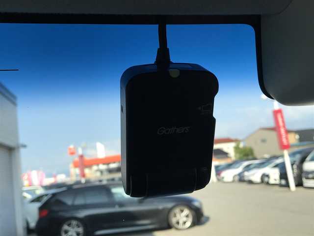 ホンダ Ｎ ＢＯＸ G EX ホンダセンシング 茨城県 2017(平29)年 7.3万km モーニングミストブルーM 純正8インチプレミアムインターナビ【VXU-185NBi】/(地デジTV・CD・DVD・BT・USB・ラジオ再生)/両側パワースライドドア/衝突軽減ブレーキ/コーナーセンサー/レーダークルーズコントロール/レーンアシスト/バックカメラ/ドライブレコーダー/ETC/オートライト/LEDヘッドライト/純正フロアマット/スマートキー/スペアキー/レザー調シートカバー