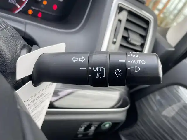 ホンダ オデッセイ アブソルート EX 鳥取県 2014(平26)年 11.7万km ホワイトオーキッドパール (株)IDOMが運営する【じしゃロン鳥取店】の自社ローン専用車両になります。こちらは現金またはオートローンご利用時の価格です。自社ローンご希望の方は別途その旨お申付け下さい/4WD/純正メーカーナビ/・フルセグ/CD/DVD/BT/全方位カメラ/純正フリップダウンモニター/両側パワースライドドア/ホンダセンシング搭載/レーダークルーズコントロール/衝突被害軽減ブレーキ/革巻きステアリング/ステアリングスイッチ/パドルシフト/LEDオートライト/ビルトインETC/ハーフレザーシート/パワーシート/スマートキー/プッシュスタート