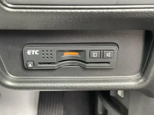 ホンダ オデッセイ アブソルート EX 鳥取県 2014(平26)年 11.7万km ホワイトオーキッドパール (株)IDOMが運営する【じしゃロン鳥取店】の自社ローン専用車両になります。こちらは現金またはオートローンご利用時の価格です。自社ローンご希望の方は別途その旨お申付け下さい/4WD/純正メーカーナビ/・フルセグ/CD/DVD/BT/全方位カメラ/純正フリップダウンモニター/両側パワースライドドア/ホンダセンシング搭載/レーダークルーズコントロール/衝突被害軽減ブレーキ/革巻きステアリング/ステアリングスイッチ/パドルシフト/LEDオートライト/ビルトインETC/ハーフレザーシート/パワーシート/スマートキー/プッシュスタート