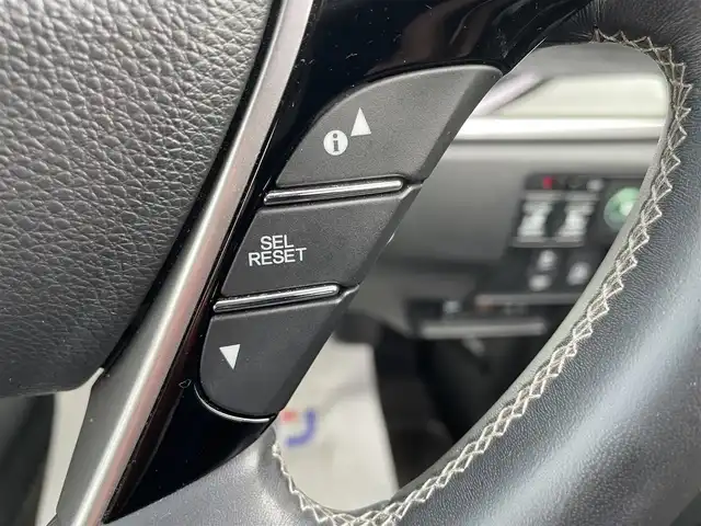 ホンダ オデッセイ アブソルート EX 鳥取県 2014(平26)年 11.7万km ホワイトオーキッドパール (株)IDOMが運営する【じしゃロン鳥取店】の自社ローン専用車両になります。こちらは現金またはオートローンご利用時の価格です。自社ローンご希望の方は別途その旨お申付け下さい/4WD/純正メーカーナビ/・フルセグ/CD/DVD/BT/全方位カメラ/純正フリップダウンモニター/両側パワースライドドア/ホンダセンシング搭載/レーダークルーズコントロール/衝突被害軽減ブレーキ/革巻きステアリング/ステアリングスイッチ/パドルシフト/LEDオートライト/ビルトインETC/ハーフレザーシート/パワーシート/スマートキー/プッシュスタート