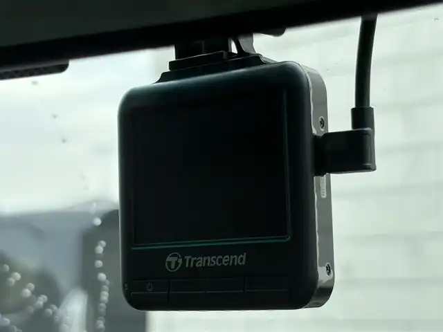 トヨタ マークＸ 250G Sパッケージ 山口県 2014(平26)年 4万km ブラック SDナビ フルセグTV CD DVD BT/バックカメラ/ビルトイン ETC/HIDオートヘッドライト/フォグライト/クルーズコントロール/パワーシート/スマートキー 2個/リアスポイラー/18インチ アルミホイール/パドルシフト/ステアリングリモコン/革巻きステアリング/ドラレコ/W サイド カーテン ニー エアバッグ/禁煙車