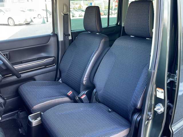 スズキ ハスラー Jスタイル Ⅱ 岐阜県 2022(令4)年 2.5万km クールカーキパールメタリック/ソフトベージュメタリック 登録時走行距離24468km/純正８インチナビ/フルセグＴＶ/禁煙車/デュアルカメラブレーキサポート/クルーズコントロール/レーンキープアシスト/コーナーセンサー/純正アルミホイール/ＬＥＤヘッドライト/オートライト/フォグランプ/プッシュスタート/スマートキー/スペアキー/シートヒーター/純正フロアマット/Bluetooth接続/CDチェンジャー/ドアバイザー/ツートンカラー/アイドリングストップ