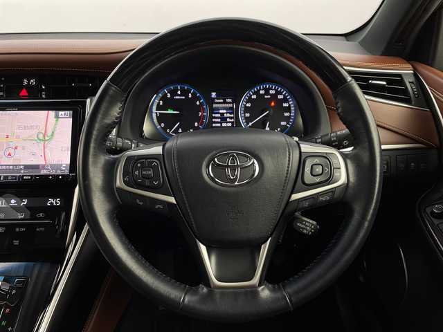 トヨタ ハリアー プレミアム 新潟県 2018(平30)年 5.8万km スパークリングブラックパールクリスタルシャイン アルパイン9型　型式X9Z/CD/DVD/BT/バックカメラ/ETC/フルセグ/パワーバックドア/トヨタセーフティセンス/コーナーセンサー/LED/冬タイヤ4本付き/パワーシート　D席/新車時保証書/取扱説明書