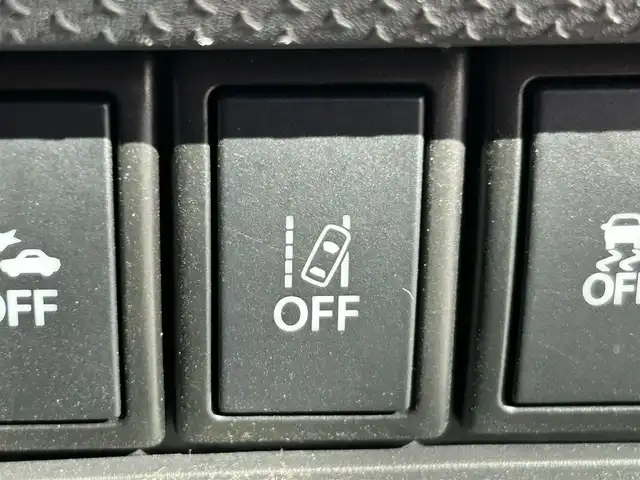 スズキ ハスラー J ブラックインテリアパッケージ 静岡県 2019(令1)年 4.5万km フェニックスレッドパール/ホワイト2トーンルーフ 純正8インチメモリーナビ/（FM/AM/CD/DVD/Bluetooth）/純正８インチメモリーナビ横滑り防止システム/レーンキープアシスト/全周囲カメラ/ビルトインETC/オートライト/ドライブレコーダー/前席シートヒーター/フルフラットシート/ベンチシート/アイドリングストップ/純正フロアマット/オートライト/純正15AW