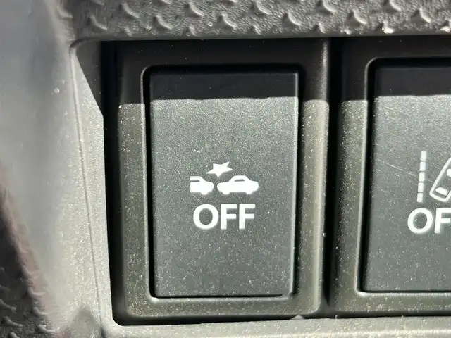 スズキ ハスラー J ブラックインテリアパッケージ 静岡県 2019(令1)年 4.5万km フェニックスレッドパール/ホワイト2トーンルーフ 純正8インチメモリーナビ/（FM/AM/CD/DVD/Bluetooth）/純正８インチメモリーナビ横滑り防止システム/レーンキープアシスト/全周囲カメラ/ビルトインETC/オートライト/ドライブレコーダー/前席シートヒーター/フルフラットシート/ベンチシート/アイドリングストップ/純正フロアマット/オートライト/純正15AW