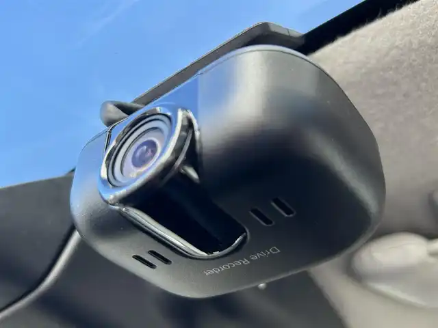 スズキ ハスラー J ブラックインテリアパッケージ 静岡県 2019(令1)年 4.5万km フェニックスレッドパール/ホワイト2トーンルーフ 純正8インチメモリーナビ/（FM/AM/CD/DVD/Bluetooth）/純正８インチメモリーナビ横滑り防止システム/レーンキープアシスト/全周囲カメラ/ビルトインETC/オートライト/ドライブレコーダー/前席シートヒーター/フルフラットシート/ベンチシート/アイドリングストップ/純正フロアマット/オートライト/純正15AW