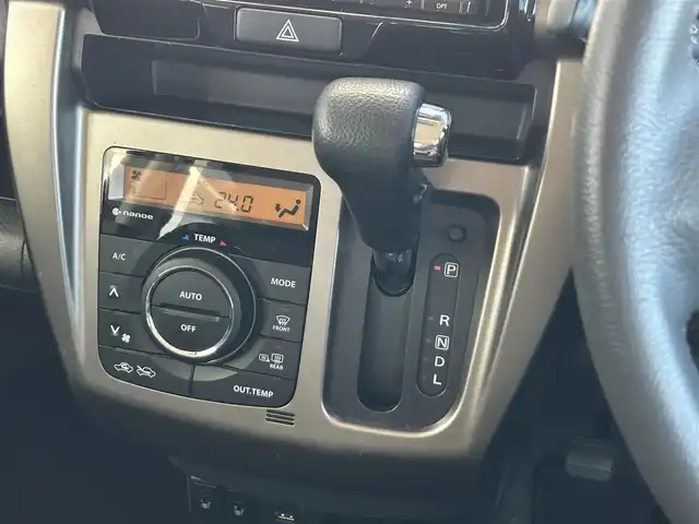 スズキ ハスラー J ブラックインテリアパッケージ 静岡県 2019(令1)年 4.5万km フェニックスレッドパール/ホワイト2トーンルーフ 純正8インチメモリーナビ/（FM/AM/CD/DVD/Bluetooth）/純正８インチメモリーナビ横滑り防止システム/レーンキープアシスト/全周囲カメラ/ビルトインETC/オートライト/ドライブレコーダー/前席シートヒーター/フルフラットシート/ベンチシート/アイドリングストップ/純正フロアマット/オートライト/純正15AW