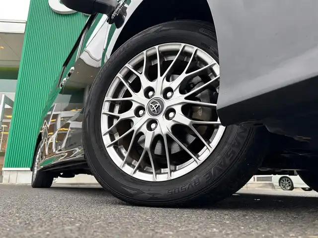 トヨタ ヴォクシー ハイブリッド ZS 煌 宮城県 2018(平30)年 6.8万km ブラック セーフティセンス/・プリクラッシュセーフティ/・レーンディパーチャーアラート/・オートマチックハイビーム/・先行車発進告知機能/純正9インチナビ（NSZT-Y66T）/・CD/DVD/・Bluetooth/・フルセグTV/バックカメラ/ビルトインETC/前席シートヒーター/両側パワースライドドア/革巻きステアリング/クルーズコントロール/ステアリングスイッチ/LEDヘッドランプ/フォグランプ/オートライト/スマートキー＆プッシュスタート/電動格納ミラー/純正16インチAW/純正フロアマット/純正ドアバイザー/Wエアバッグ