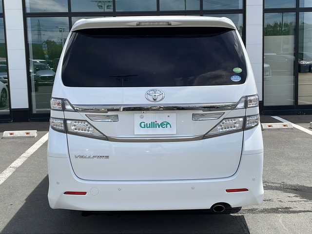 トヨタ ヴェルファイア 2．4Z ゴールデンアイズ 道東・釧路十勝 2013(平25)年 8.6万km ホワイトパールクリスタルシャイン ・寒冷地仕様/・４WD/・社外8インチナビ/　（AM　FM　CD　DVD　SD　BT　TV）/・社外10.2インチフリップダウンモニター/・両側パワースライドドア/・スマートキー/・プッシュスタート/・ナノイー/・フロントワイパーデアイサー/・純正ETC/・純正フロアマット/・オットマン/・3列シート/・横滑り防止装置/・前後コーナーセンサー/・ドアバイザー/・ハーフレザーシート