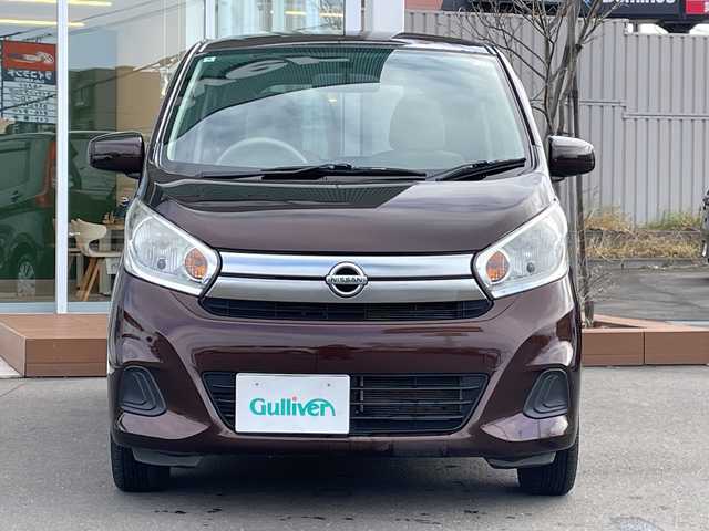 日産 デイズ S 道央・札幌 2016(平28)年 8.2万km モカブラウンP ・4WD/・純正オーディオ/・CD/AUX/・社外エンジンスターター/・シートヒーター/・ベンチシート/・ヘッドライトレベライザー/・アイドリングストップ/・電動格納ミラー/・純正フロアマット/・ドアバイザー/・積込夏タイヤ純正AWセット/・リモコンキー/・スペアキー/・保証書