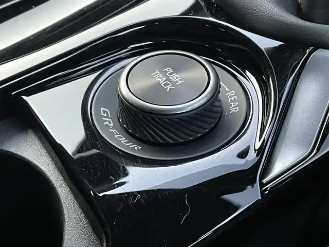 トヨタ ＧＲカローラ RZ 群馬県 2023(令5)年 2.8万km プレシャスブラックパール トヨタセーフティセンス/・衝突軽減ブレーキシステム/・レーンキープアシスト/・レーダークルーズコントロール/・オートマチックハイビーム/純正ディスプレイオーディオ/（ナビ/BT/ラジオ/フルセグTV/Miracast）/バックカメラ/ビルトインETC2.0/ステアリングスイッチ/LEDヘッドライト/フォグライト/電格ミラー/純正フロアマット/車高調/純正18インチアルミホイール/SARDフロントスポイラー/SARDフェンダー/SARDサイドスポイラー/SARDリアウィング