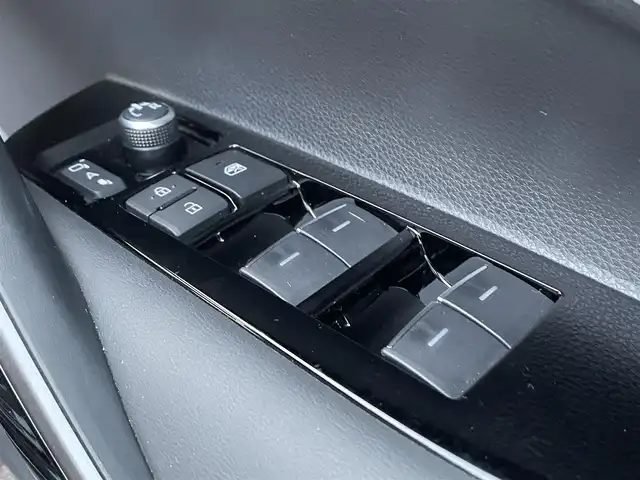 トヨタ ＧＲカローラ RZ 群馬県 2023(令5)年 2.8万km プレシャスブラックパール トヨタセーフティセンス/・衝突軽減ブレーキシステム/・レーンキープアシスト/・レーダークルーズコントロール/・オートマチックハイビーム/純正ディスプレイオーディオ/（ナビ/BT/ラジオ/フルセグTV/Miracast）/バックカメラ/ビルトインETC2.0/ステアリングスイッチ/LEDヘッドライト/フォグライト/電格ミラー/純正フロアマット/車高調/純正18インチアルミホイール/SARDフロントスポイラー/SARDフェンダー/SARDサイドスポイラー/SARDリアウィング